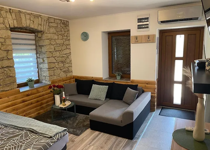 Kaland Apartman 1